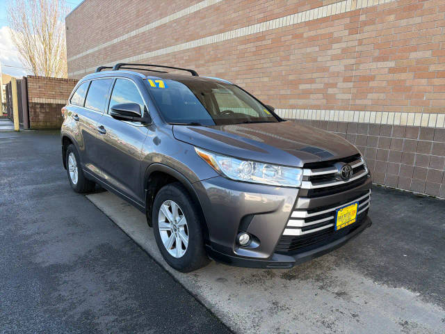 2017 Toyota Highlander XLE AWD photo