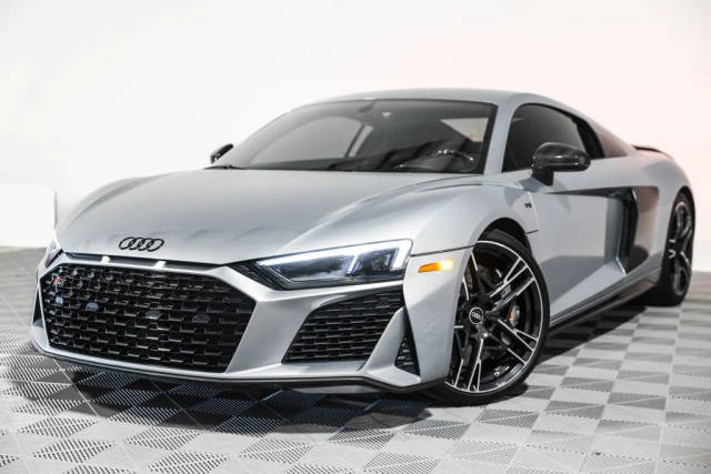 2022 Audi R8 V10 performance AWD photo