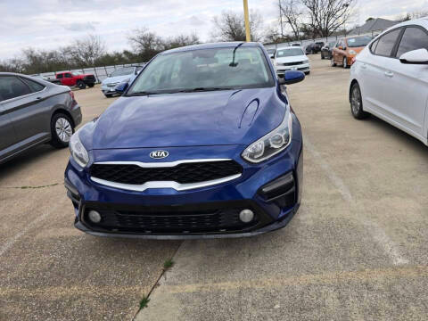 2019 Kia Forte LXS FWD photo