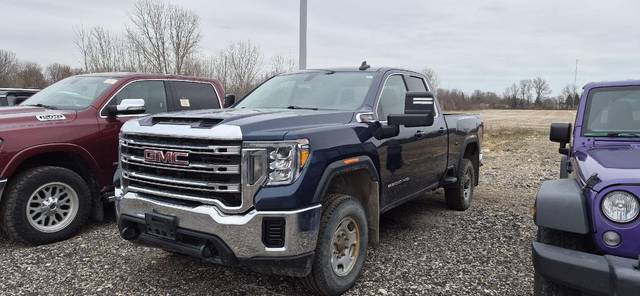 2022 GMC Sierra 2500HD SLE 4WD photo