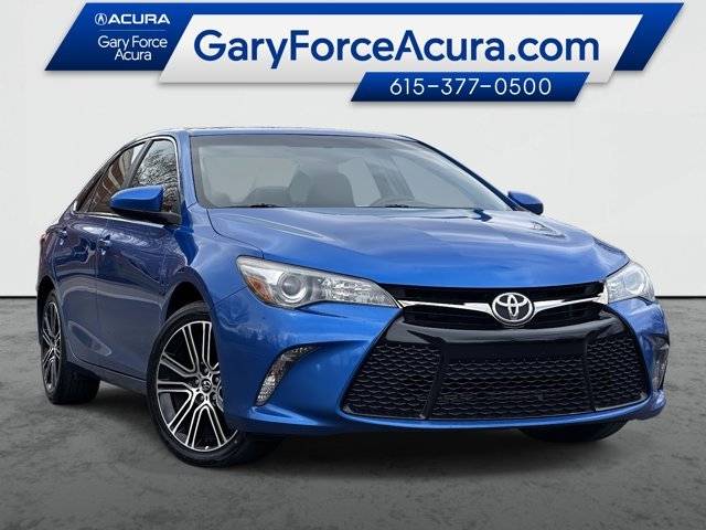 2016 Toyota Camry SE w/Special Edition Pkg FWD photo