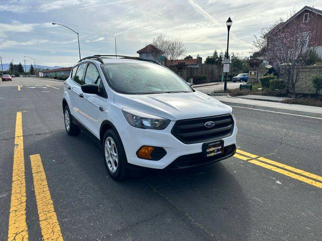 2018 Ford Escape S FWD photo