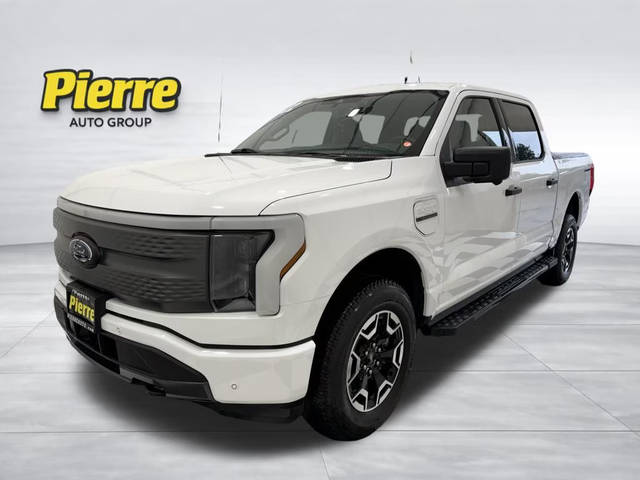 2022 Ford F-150 Lightning XLT AWD photo