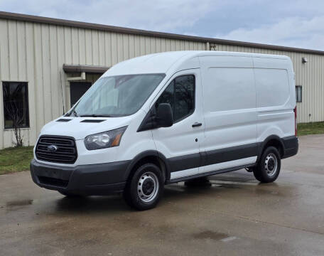 2017 Ford Transit Van  RWD photo