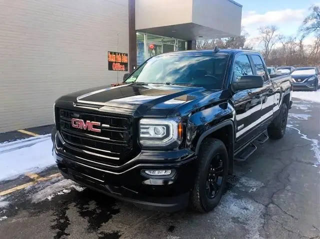 2016 GMC Sierra 1500 SLT 4WD photo