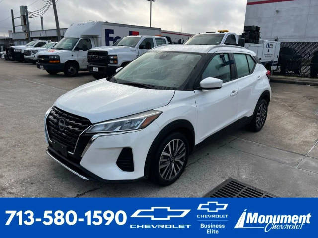 2023 Nissan Kicks SV FWD photo