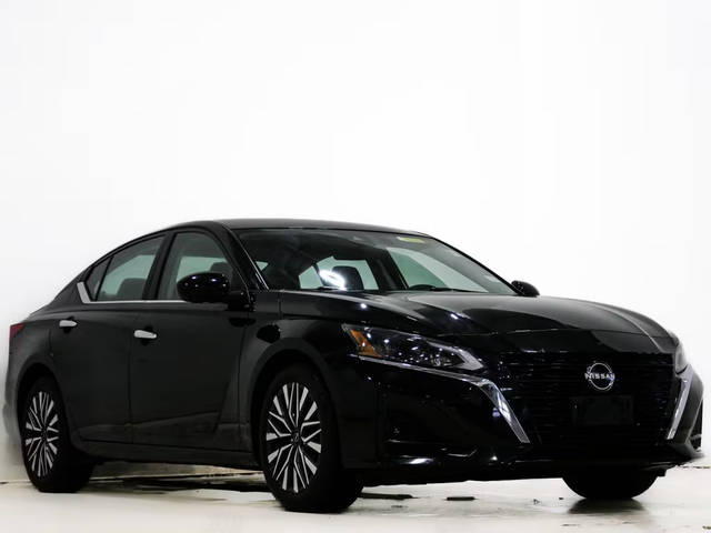 2023 Nissan Altima 2.5 SV FWD photo