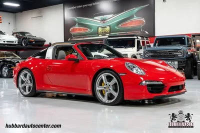 2015 Porsche 911 4S AWD photo