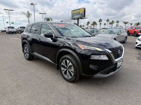 2022 Nissan Rogue SV FWD photo