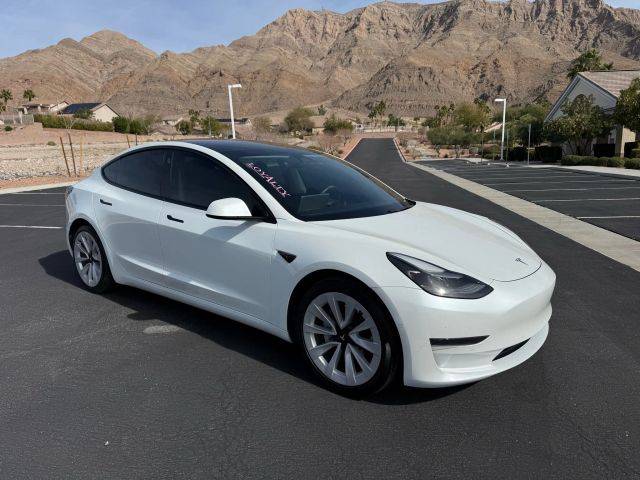 2021 Tesla Model 3 Standard Range Plus RWD photo