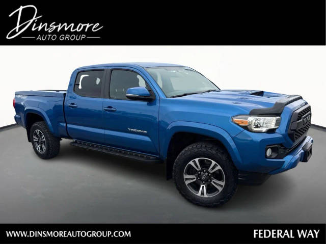 2016 Toyota Tacoma SR5 4WD photo