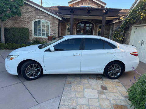 2016 Toyota Camry SE FWD photo