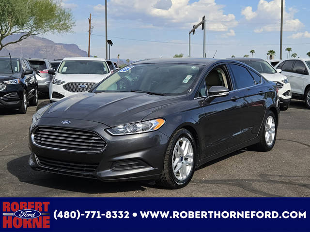 2015 Ford Fusion SE FWD photo