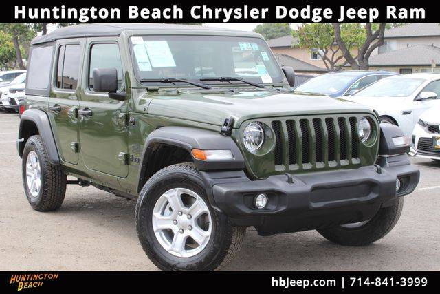 2022 Jeep Wrangler Unlimited Unlimited Sport S 4WD photo