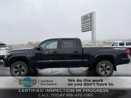 2016 Toyota Tacoma TRD Sport 4WD photo