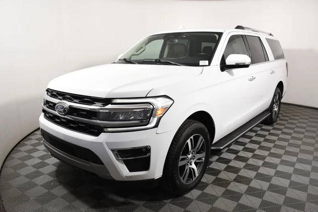 2023 Ford Expedition Max Limited 4WD photo