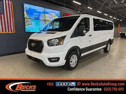2023 Ford Transit Passenger Wagon XLT RWD photo