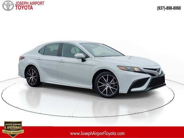 2023 Toyota Camry SE FWD photo