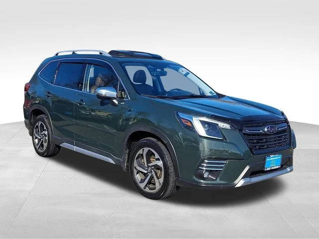 2023 Subaru Forester Touring AWD photo