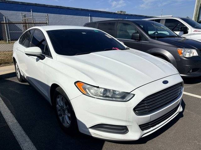 2016 Ford Fusion S FWD photo