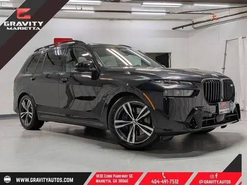 2023 BMW X7 M60i AWD photo