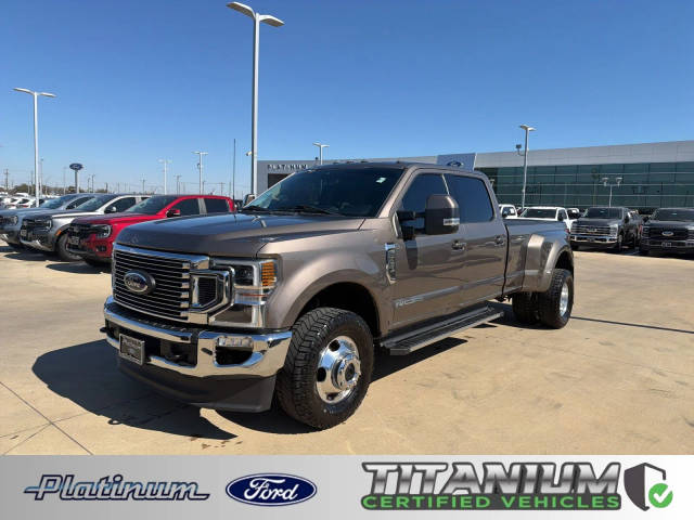 2022 Ford F-350 Super Duty LARIAT 4WD photo