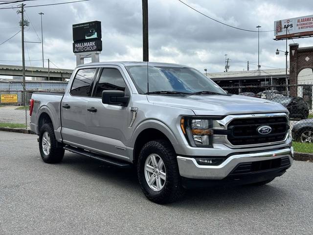 2023 Ford F-150 XLT 4WD photo