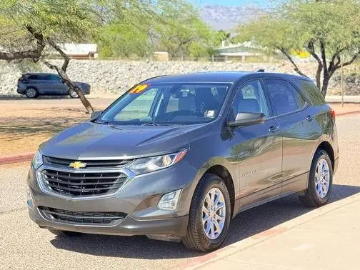 2019 Chevrolet Equinox LS AWD photo