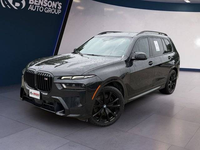 2023 BMW X7 M60i AWD photo
