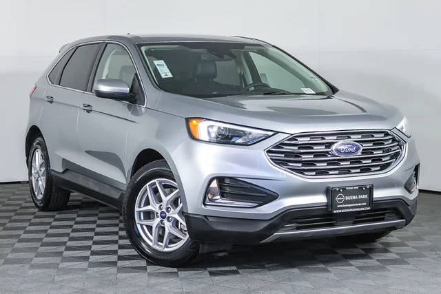 2022 Ford Edge SEL AWD photo