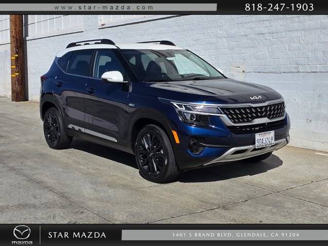 2023 Kia Seltos Nightfall AWD photo