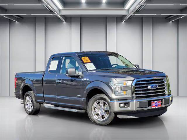 2015 Ford F-150 XLT RWD photo