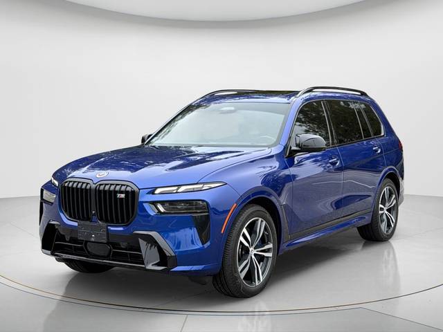 2023 BMW X7 M60i AWD photo