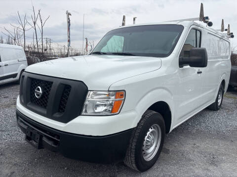 2018 Nissan NV Cargo S RWD photo