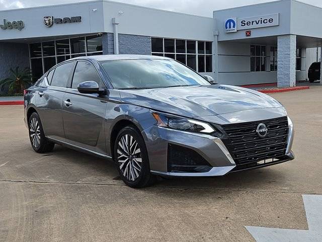 2023 Nissan Altima 2.5 SV AWD photo