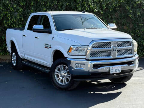 2016 Ram 3500 Laramie 4WD photo