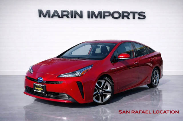 2020 Toyota Prius XLE FWD photo