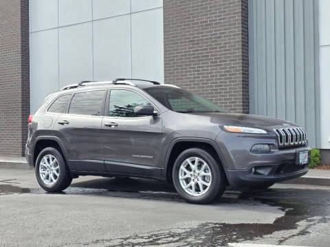 2016 Jeep Cherokee Latitude 4WD photo