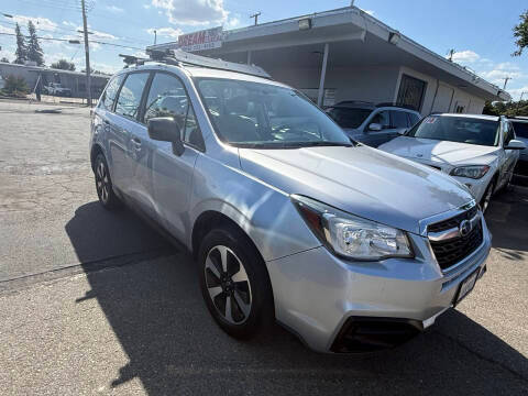 2017 Subaru Forester AWD photo