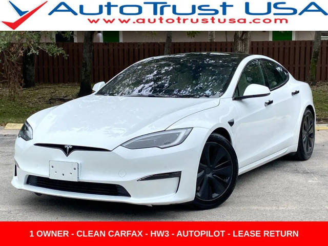 2023 Tesla Model S Standard Range AWD photo
