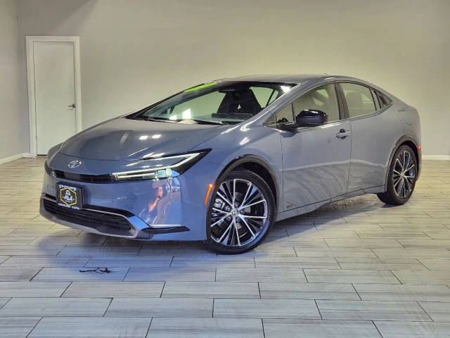 2023 Toyota Prius XLE AWD photo