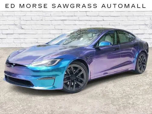 2022 Tesla Model S Plaid AWD photo