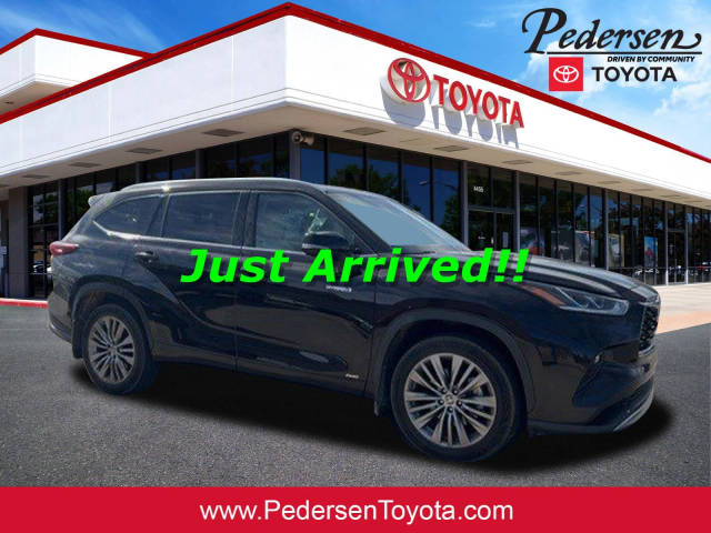 2021 Toyota Highlander Hybrid Platinum AWD photo