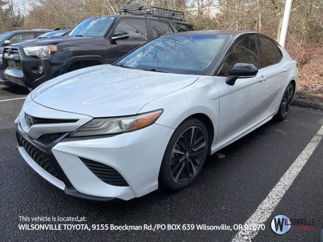 2018 Toyota Camry XSE FWD photo