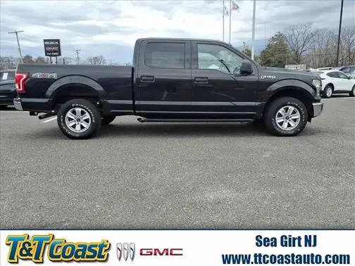 2015 Ford F-150 XLT 4WD photo