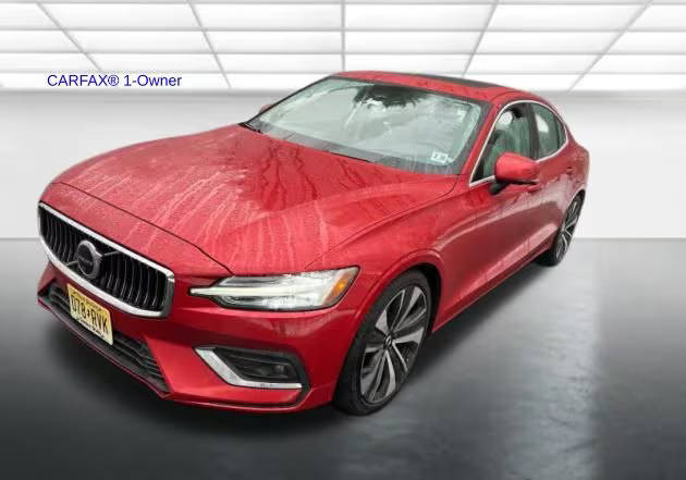 2023 Volvo S60 Ultimate Bright Theme AWD photo