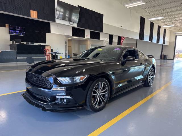 2017 Ford Mustang EcoBoost RWD photo