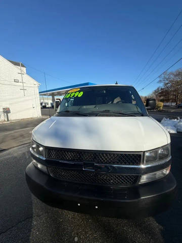 2019 Chevrolet Express Cargo RWD photo