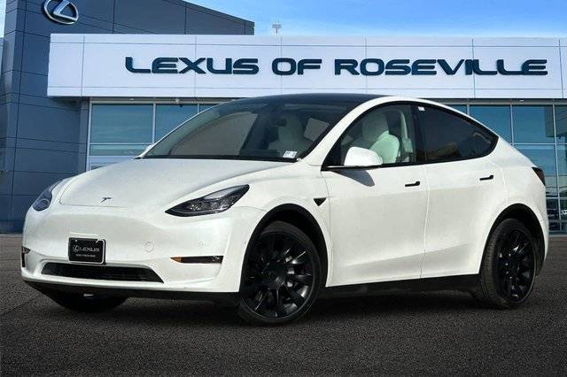 2021 Tesla Model Y Long Range AWD photo