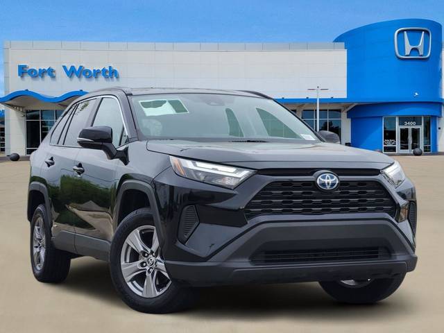 2022 Toyota RAV4 Hybrid XLE AWD photo